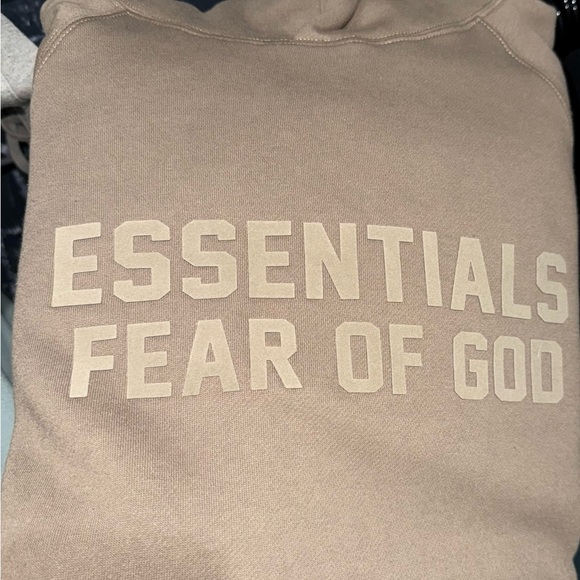 WOOD - Picture 2 of 2